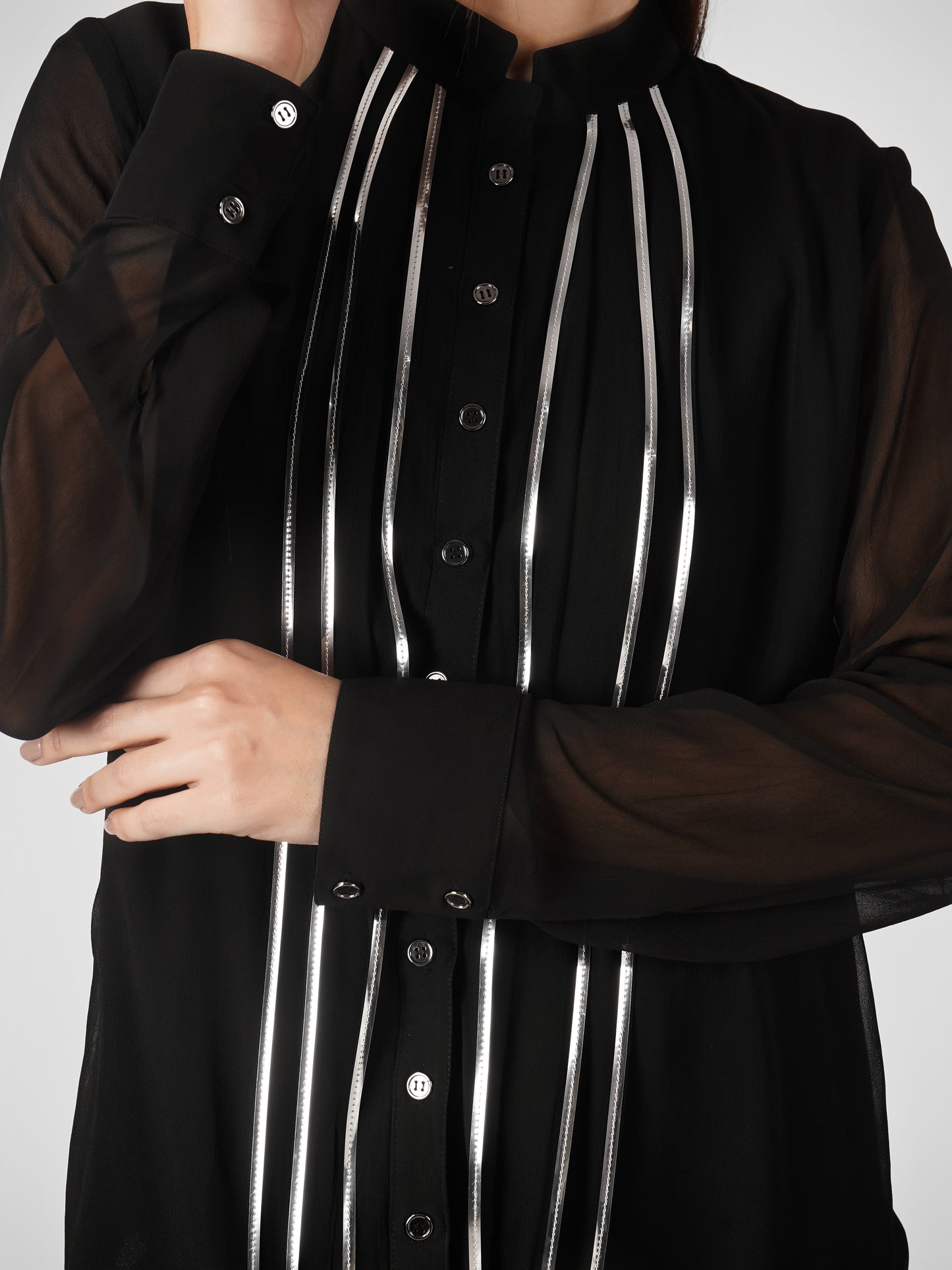 AMBER BLACK SHIRT