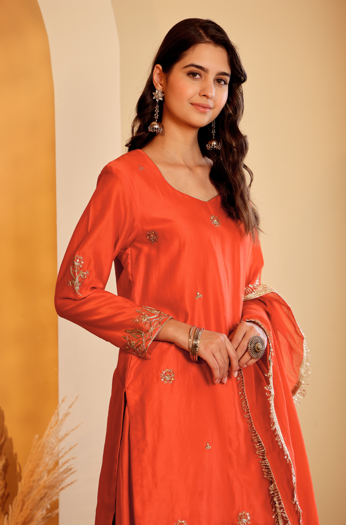 Shurkh Sharara Set