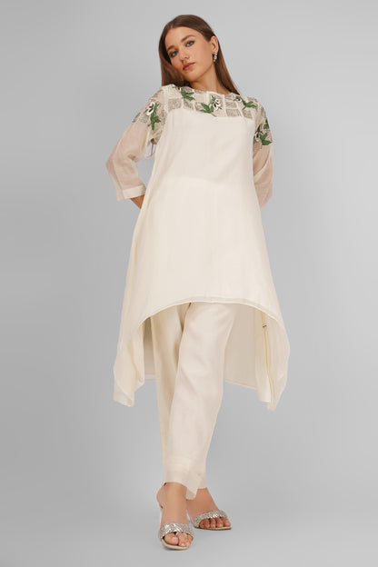 DAFFODIL KURTA SET