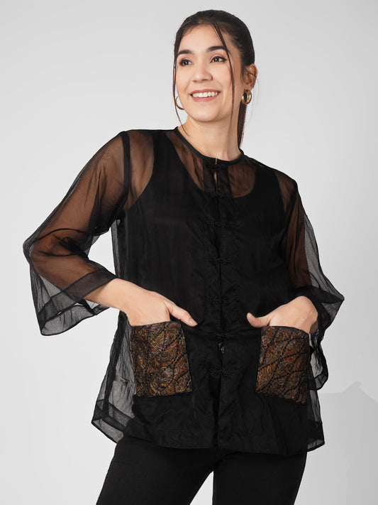 IRIS BLACK SHIRT