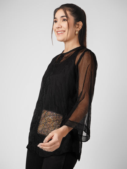 IRIS BLACK SHIRT