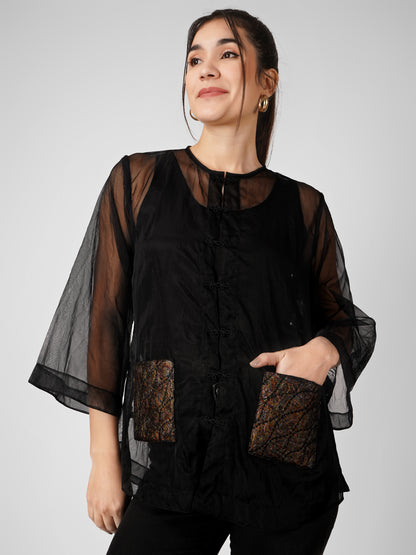 IRIS BLACK SHIRT