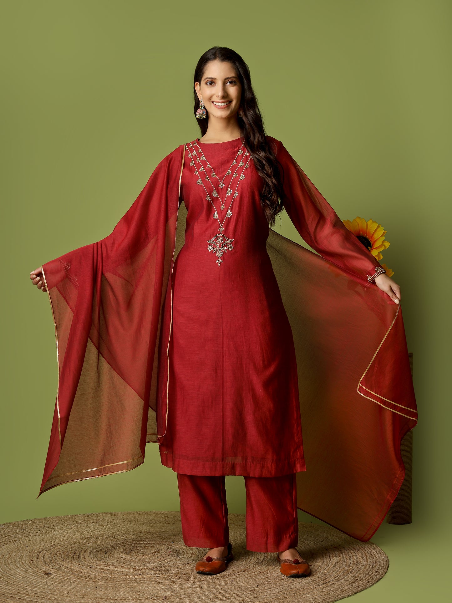 RIWAAYAT MAROON SUIT