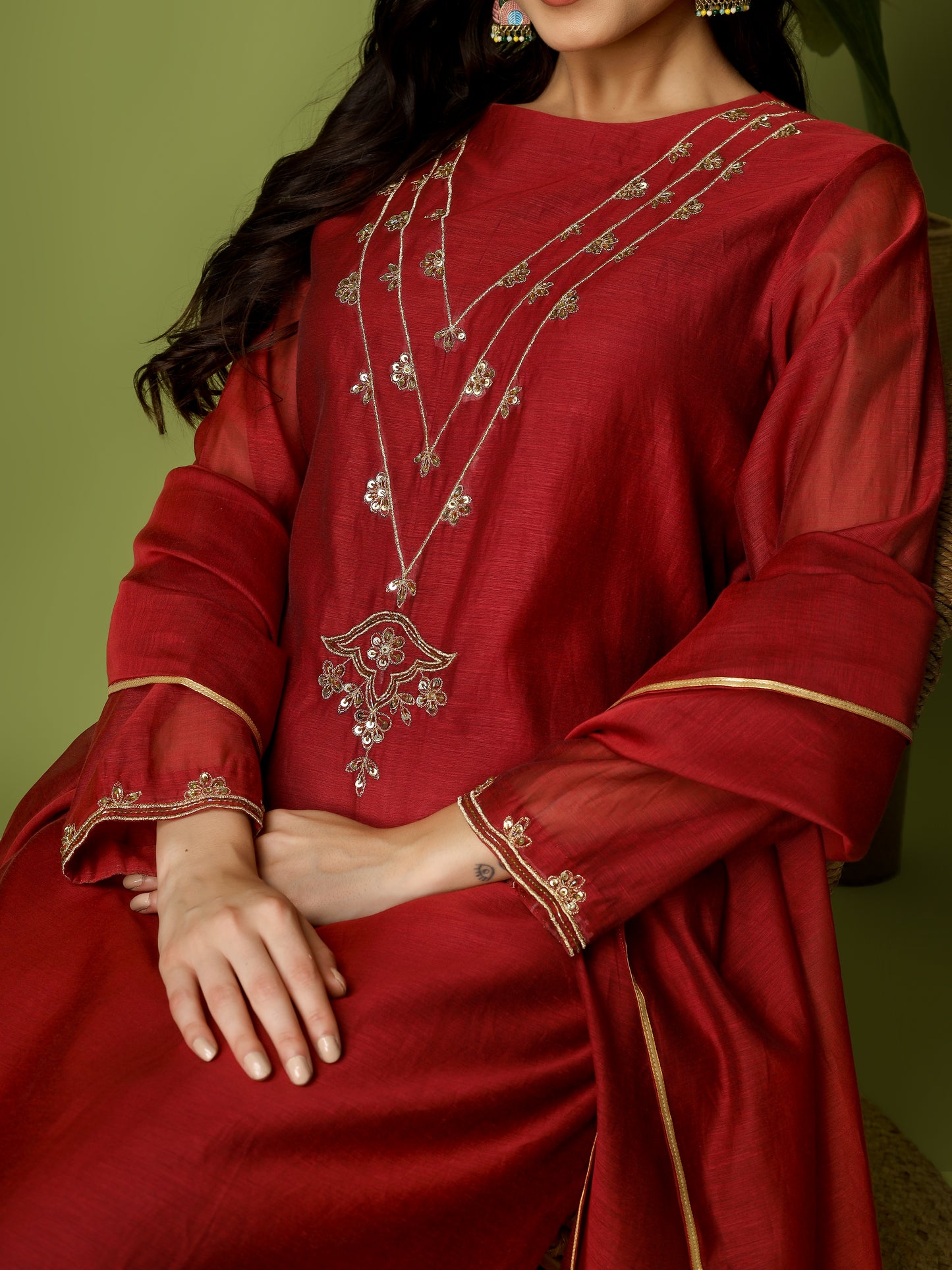 RIWAAYAT MAROON SUIT