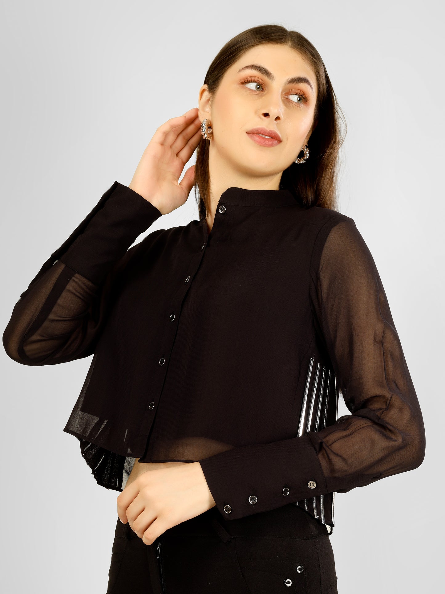 ATHENA BLACK CROP SHIRT