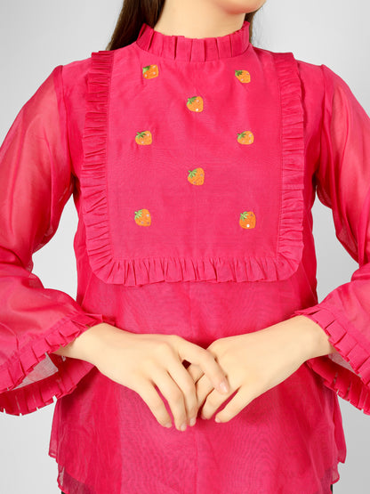 FUCHSIA STRAWBERRY TOP