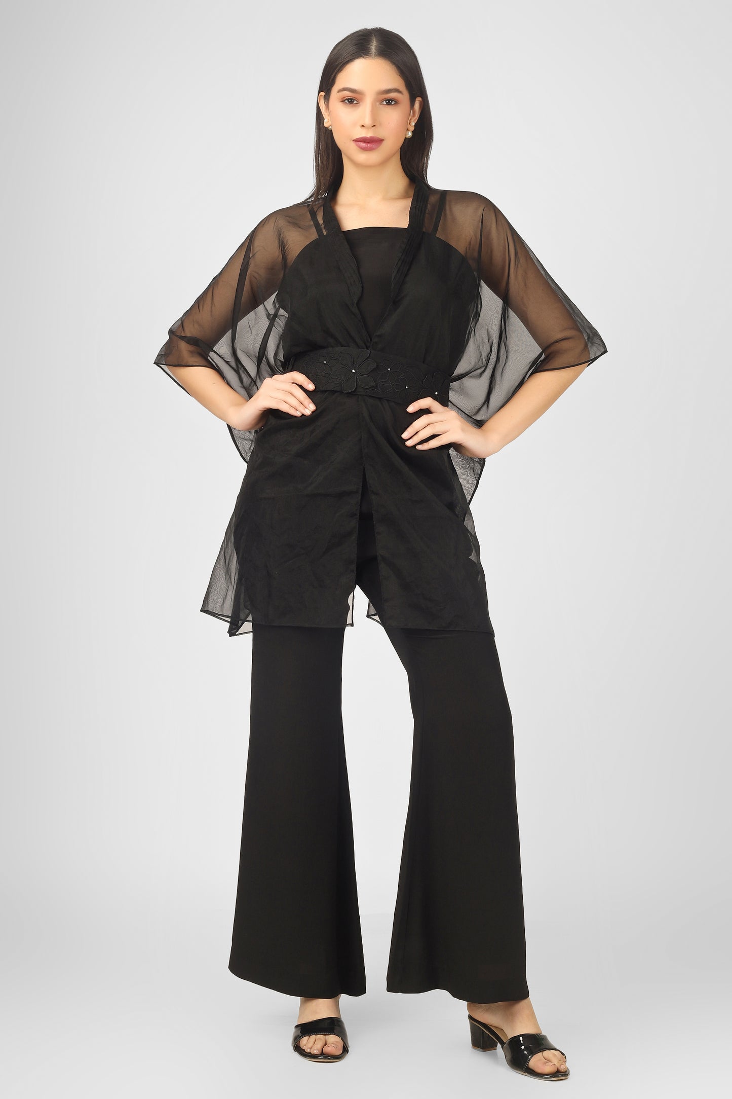 MAGNOLIA BLACK KAFTAN SET